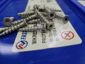 Wkręty blacharskie na torx 5,0 x 35 Opakowanie -  500 szt + BIT