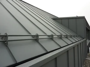 Uchwyt aluminiowy rąbka podwójny Yeti Stop zastawy przeciwśniegowe RAL