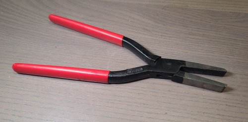 Szczypce blacharskie przetykane PVC 240